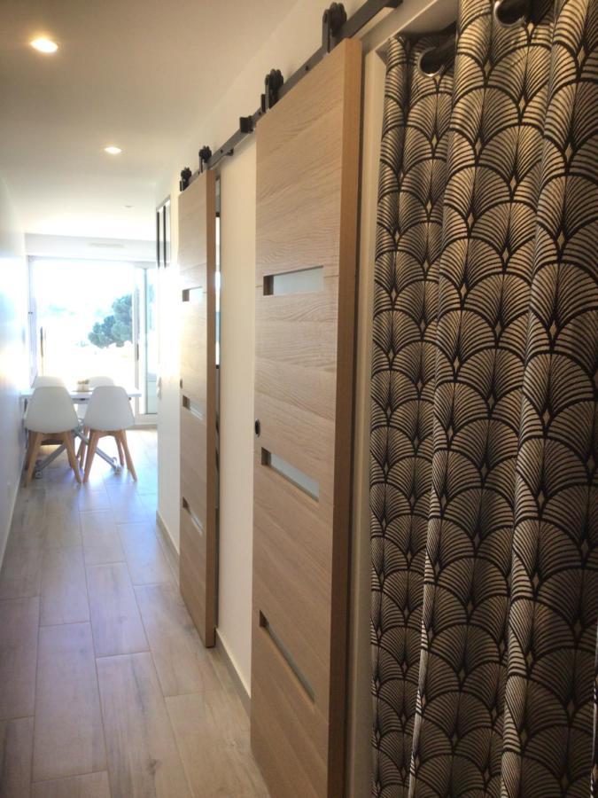 Appartement Pieds Dans L'Eau Vue Mer Bormes Les Mimosas Buitenkant foto