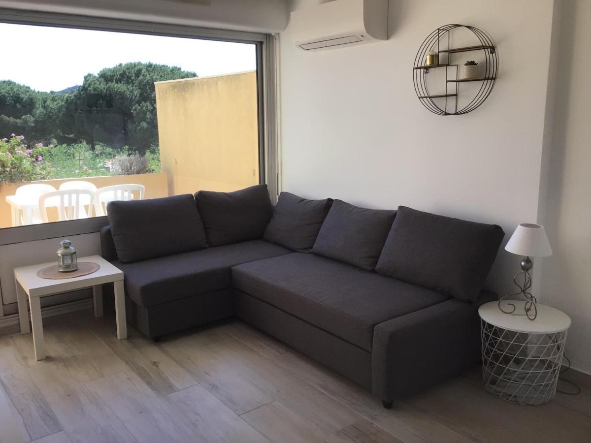 Appartement Pieds Dans L'Eau Vue Mer Bormes Les Mimosas Buitenkant foto